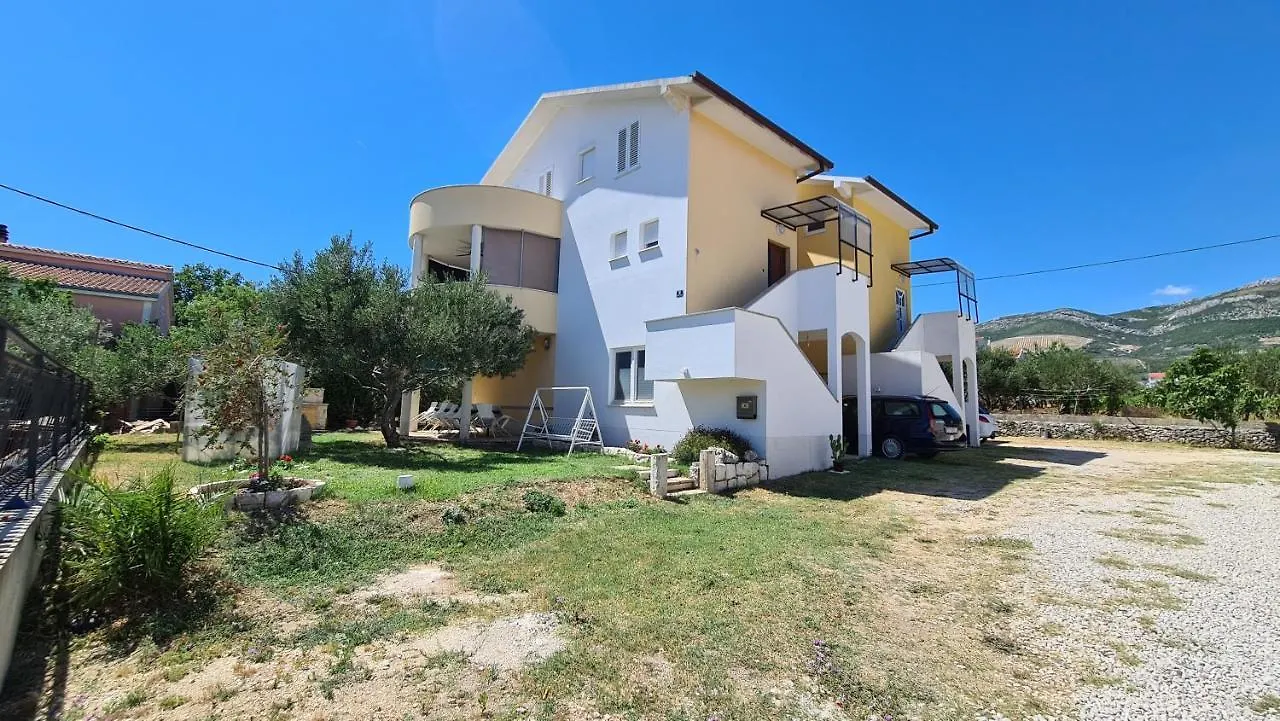 Apartman Vukadin 0*, Kastel Novi Croatia